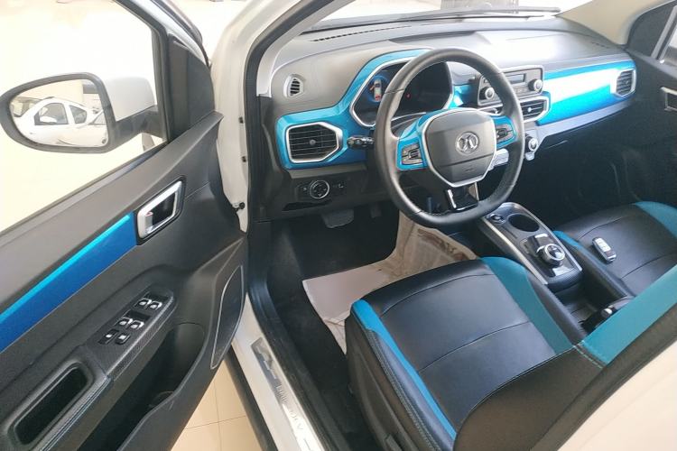 Used BAIC New Energy EC3 2018 Dynamic Edition Customized Version Interior 3