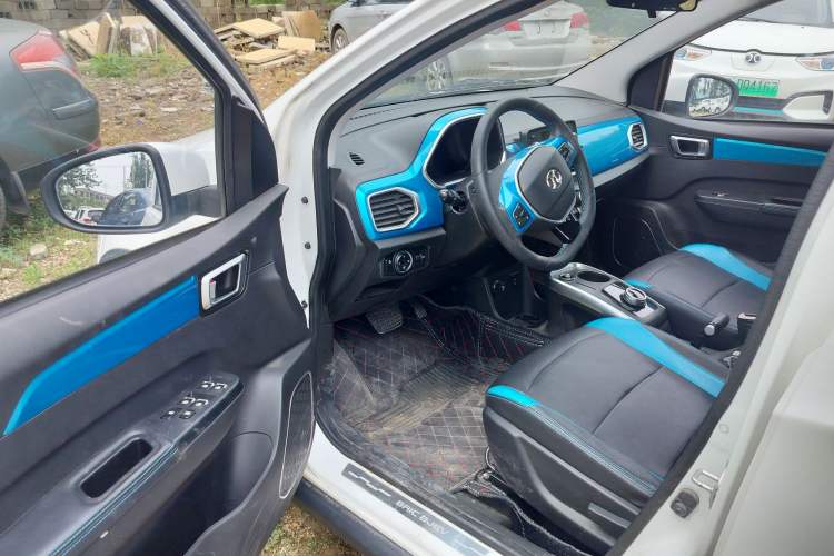 Used BAIC New Energy EC3 2018 Dynamic Edition Customized Version Interior 4