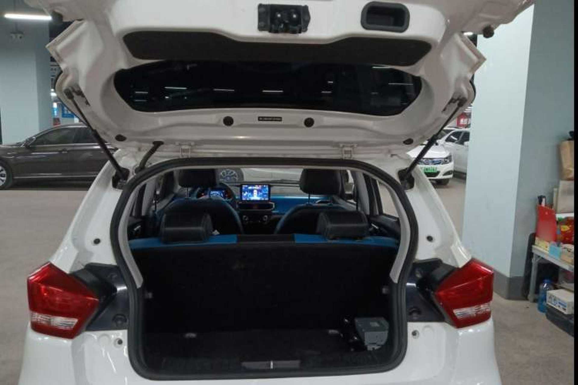 Used BAIC New Energy EC3 2018 Dynamic Edition Interior 7