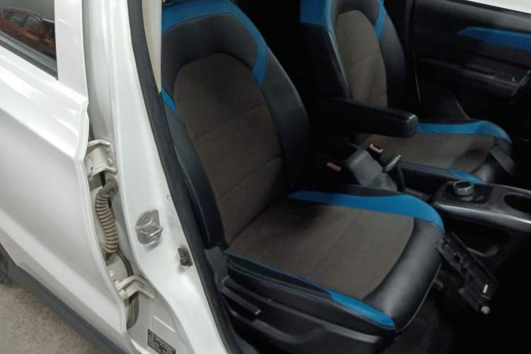 Used BAIC New Energy EC3 2018 Dynamic Edition Interior 9