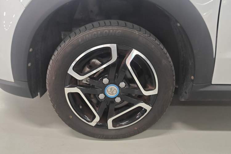 Used BAIC New Energy EC3 2018 Dynamic Edition Left Front Wheel Hub