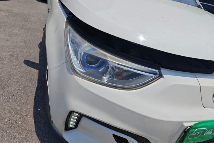 Used BAIC New Energy EC3 2018 Dynamic Edition Right Front Headlight