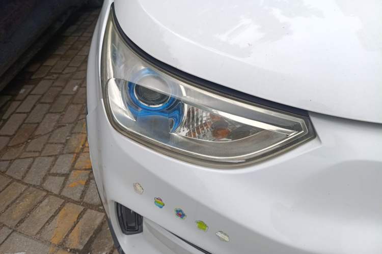 Used BAIC New Energy EC3 2018 Dynamic Edition Right Front Headlight