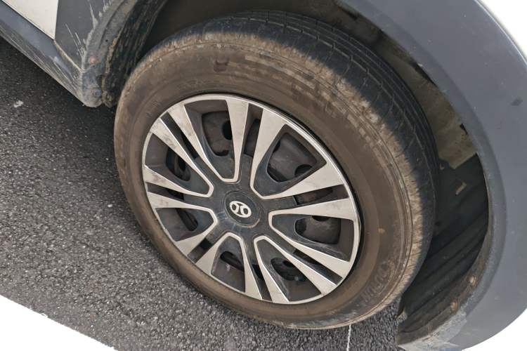 Used BAIC New Energy EC3 2018 Dynamic Edition Right Front Wheel Hub