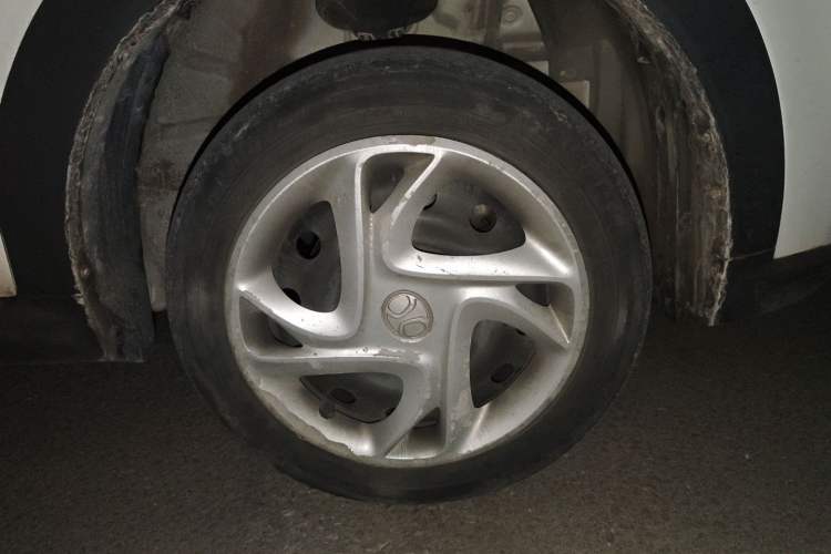 Used BAIC New Energy EC3 2018 Dynamic Edition Right Front Wheel Hub