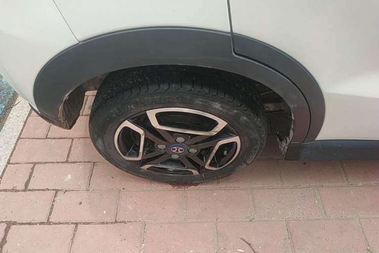 Used BAIC New Energy EC3 2018 Dynamic Edition Right Rear Wheel Hub