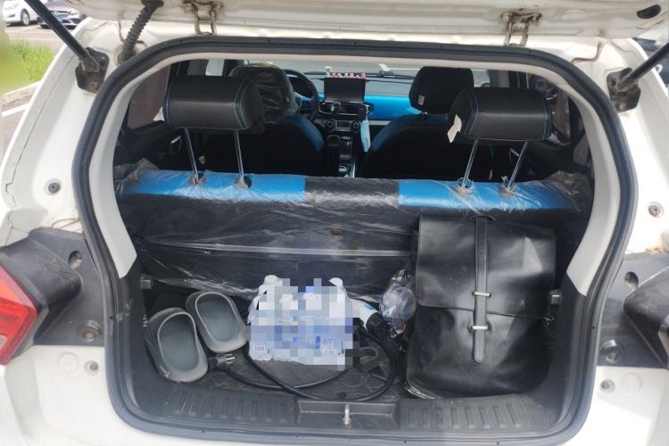 Used BAIC New Energy EC3 2018 Lingxiu Edition Trunk