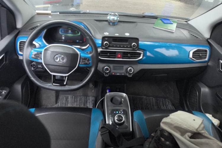 Used BAIC New Energy EC3 2019 Dynamic Edition Center Console