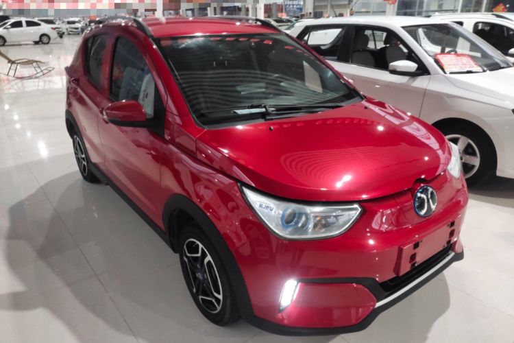 Used BAIC New Energy EC3 2019 Dynamic Edition Front Right 45 Deg