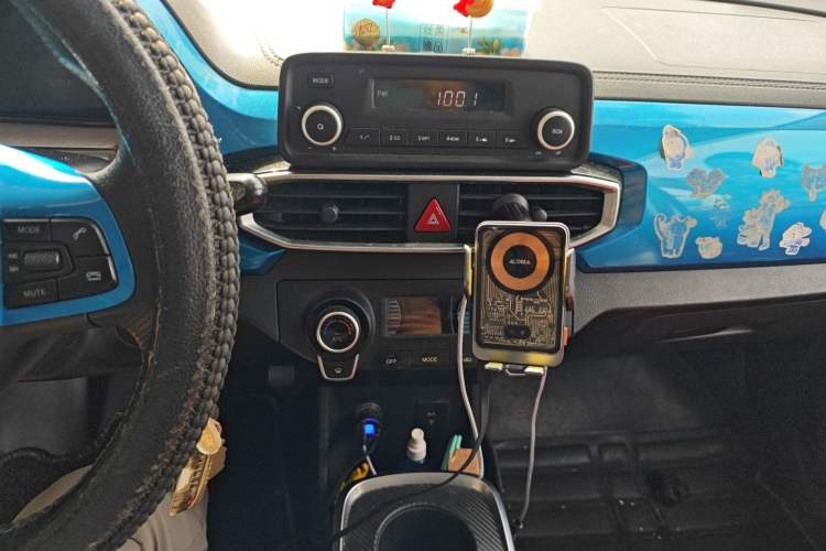 Used BAIC New Energy EC3 2019 Dynamic Edition Audio And AC Panel