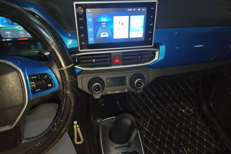 Used BAIC New Energy EC3 2019 Dynamic Edition Audio And AC Panel