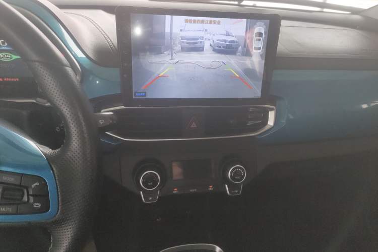 Used BAIC New Energy EC3 2019 Dynamic Edition Audio And AC Panel