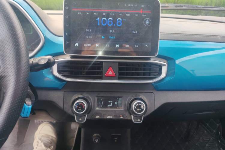 Used BAIC New Energy EC3 2019 Dynamic Edition Audio And AC Panel