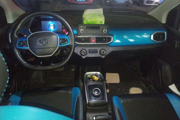 Used BAIC New Energy EC3 2019 Dynamic Edition Center Console