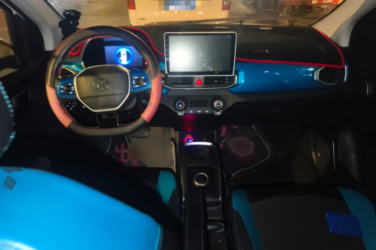 Used BAIC New Energy EC3 2019 Dynamic Edition Center Console