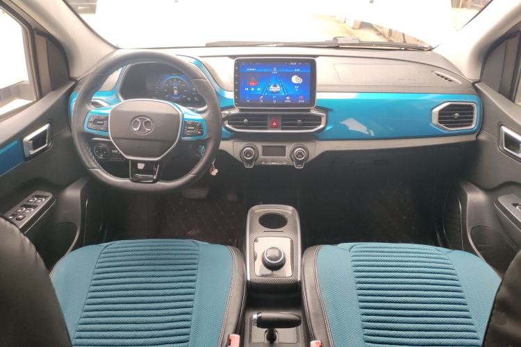 Used BAIC New Energy EC3 2019 Dynamic Edition Center Console