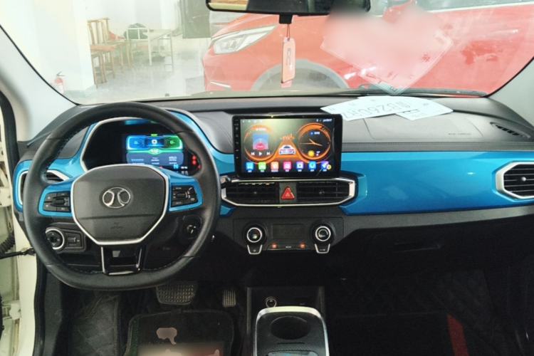 Used BAIC New Energy EC3 2019 Dynamic Edition Center Console