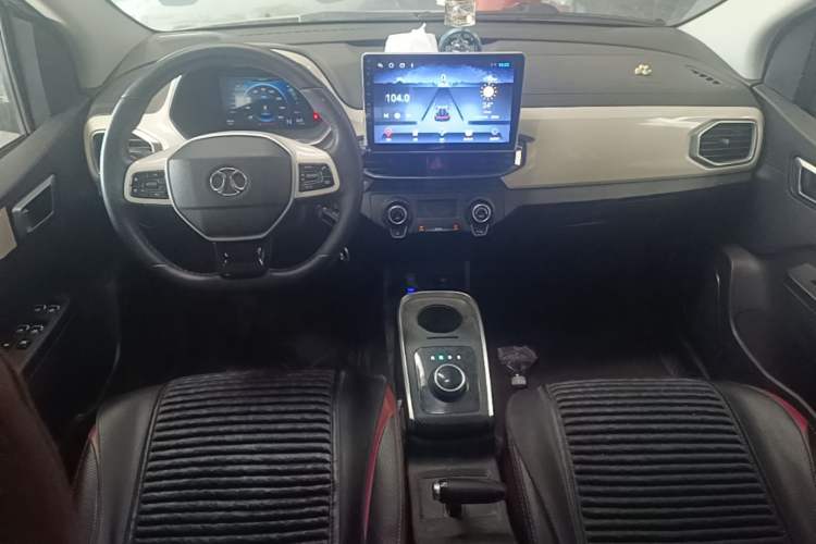 Used BAIC New Energy EC3 2019 Dynamic Edition Center Console