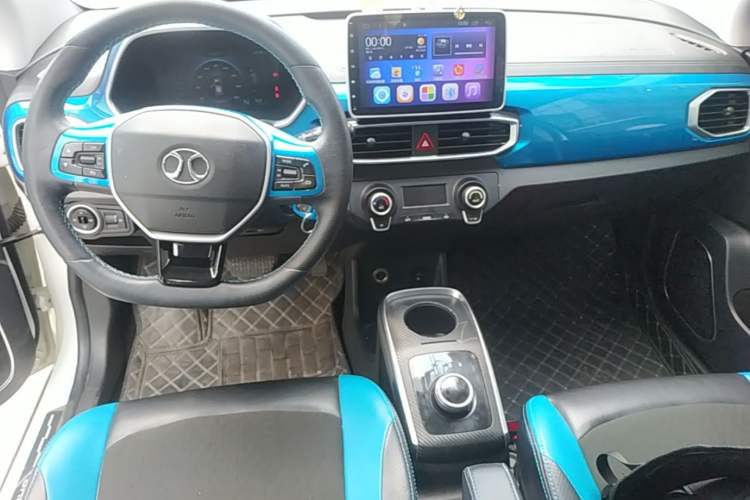 Used BAIC New Energy EC3 2019 Dynamic Edition Center Console