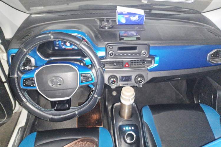 Used BAIC New Energy EC3 2019 Dynamic Edition Center Console