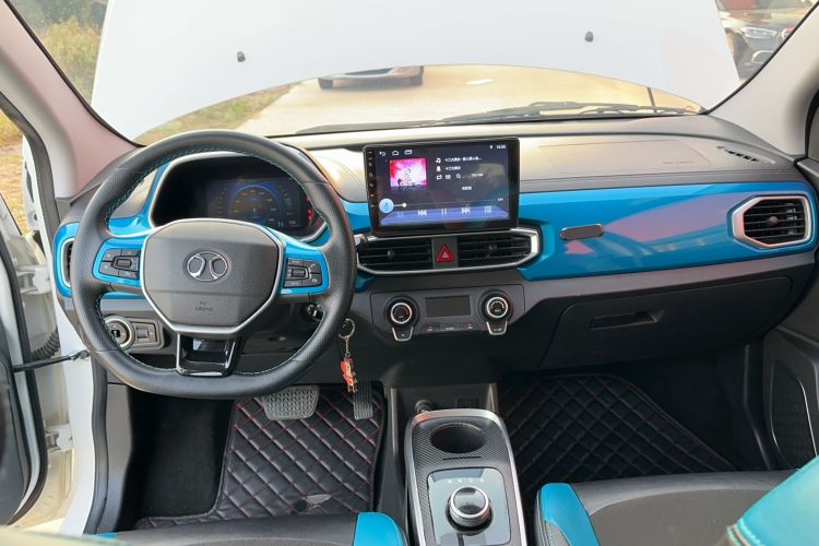 Used BAIC New Energy EC3 2019 Dynamic Edition Center Console