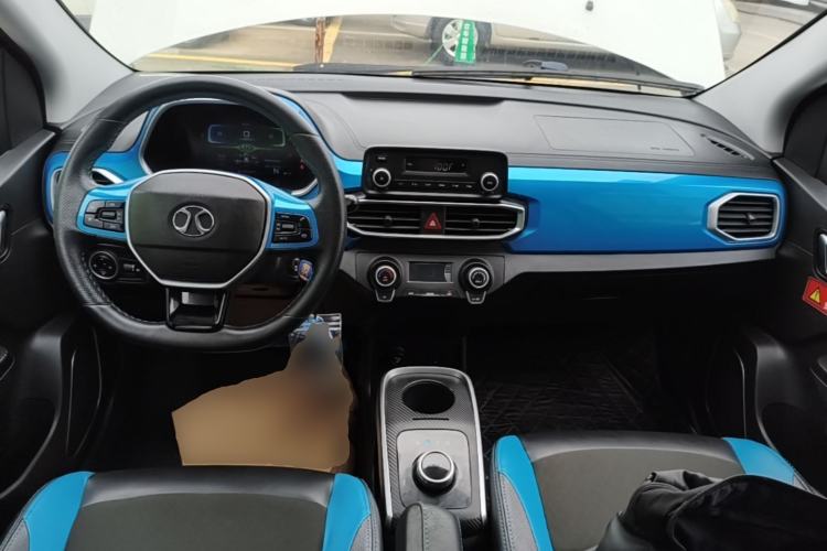 Used BAIC New Energy EC3 2019 Dynamic Edition Center Console