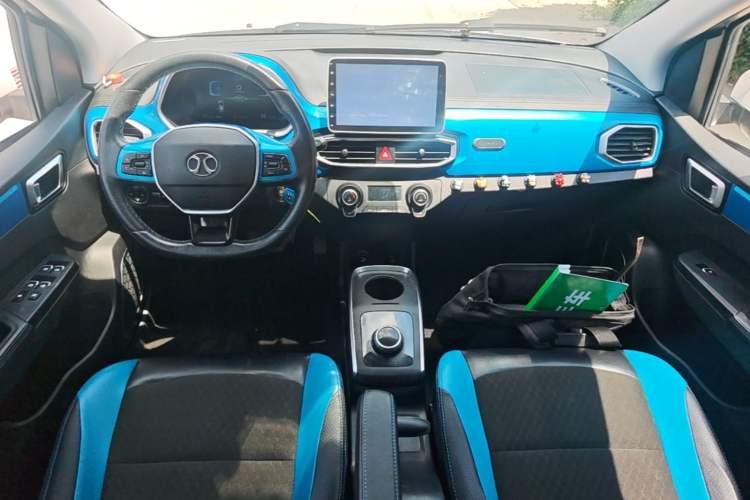 Used BAIC New Energy EC3 2019 Dynamic Edition Center Console