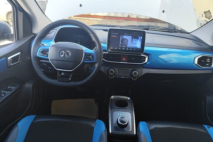 Used BAIC New Energy EC3 2019 Dynamic Edition Center Console