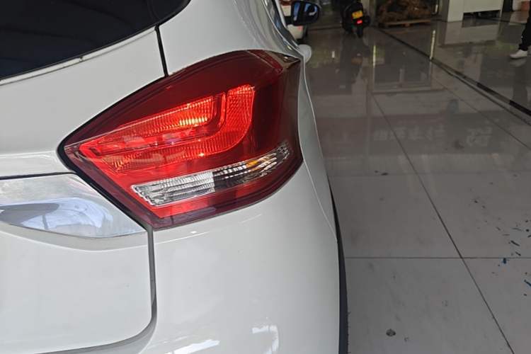 Used BAIC New Energy EC3 2019 Dynamic Edition Exterior 3