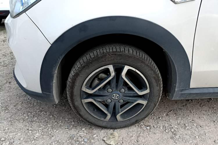 Used BAIC New Energy EC3 2019 Dynamic Edition Exterior 4