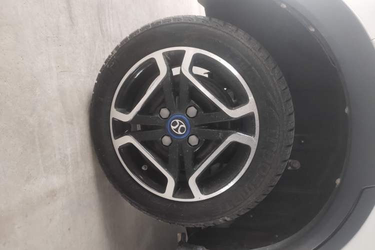 Used BAIC New Energy EC3 2019 Dynamic Edition Exterior 5