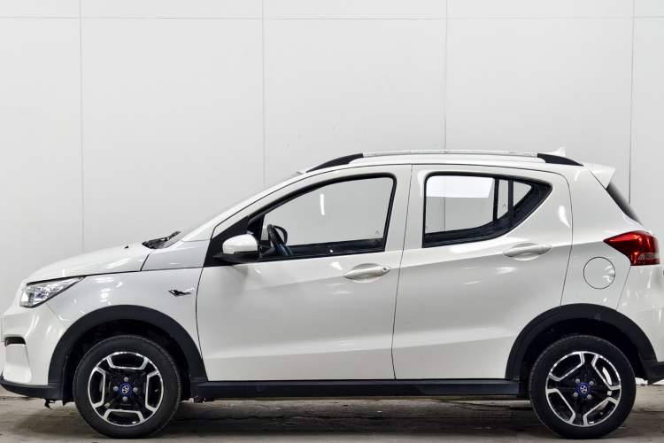 Used BAIC New Energy EC3 2019 Dynamic Edition Exterior 7