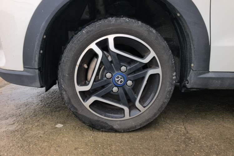 Used BAIC New Energy EC3 2019 Dynamic Edition Left Front Wheel Hub