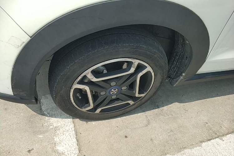 Used BAIC New Energy EC3 2019 Dynamic Edition Left Front Wheel Hub