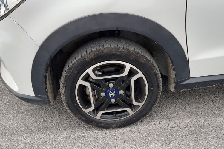 Used BAIC New Energy EC3 2019 Dynamic Edition Left Front Wheel Hub
