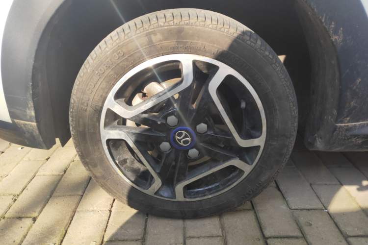 Used BAIC New Energy EC3 2019 Dynamic Edition Left Front Wheel Hub