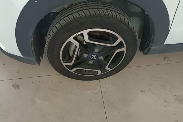 Used BAIC New Energy EC3 2019 Dynamic Edition Left Front Wheel Hub