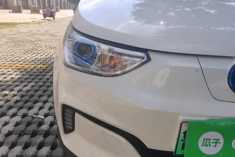 Used BAIC New Energy EC3 2019 Dynamic Edition Right Front Headlight