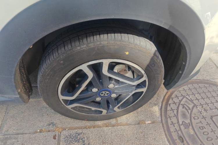 Used BAIC New Energy EC3 2019 Dynamic Edition Right Front Wheel Hub