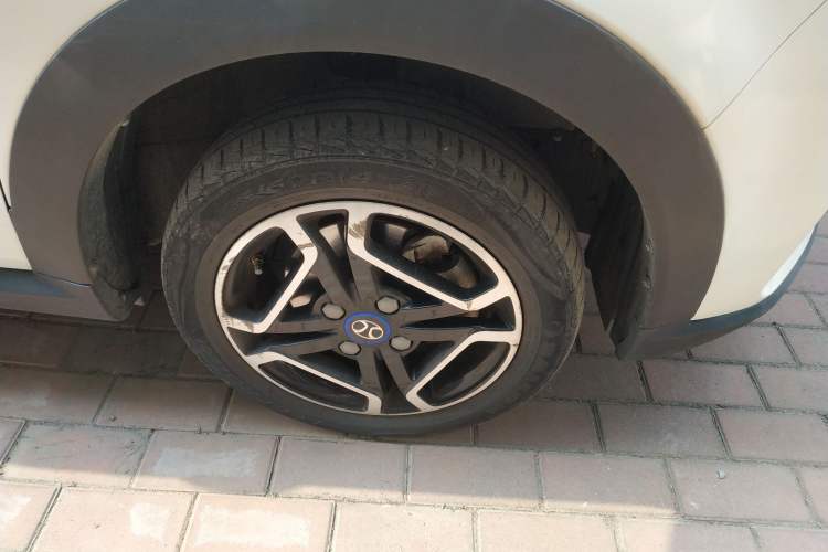 Used BAIC New Energy EC3 2019 Dynamic Edition Right Front Wheel Hub