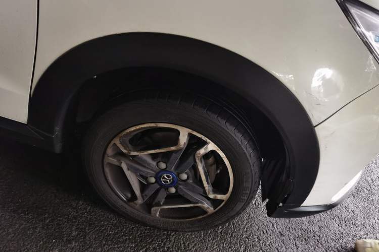 Used BAIC New Energy EC3 2019 Dynamic Edition Right Front Wheel Hub