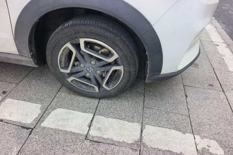 Used BAIC New Energy EC3 2019 Dynamic Edition Right Front Wheel Hub