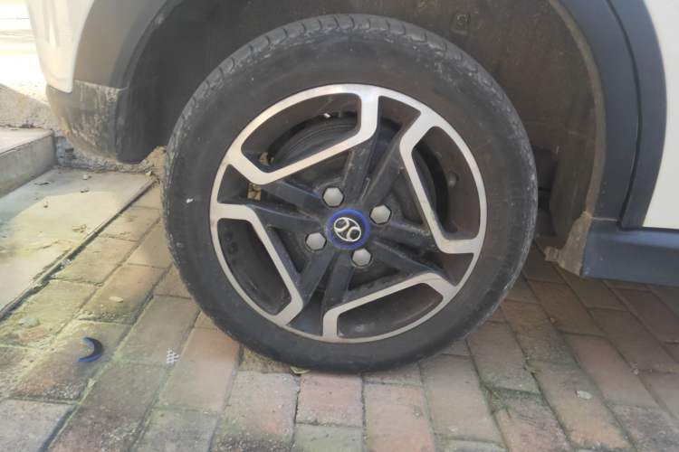 Used BAIC New Energy EC3 2019 Dynamic Edition Right Rear Wheel Hub