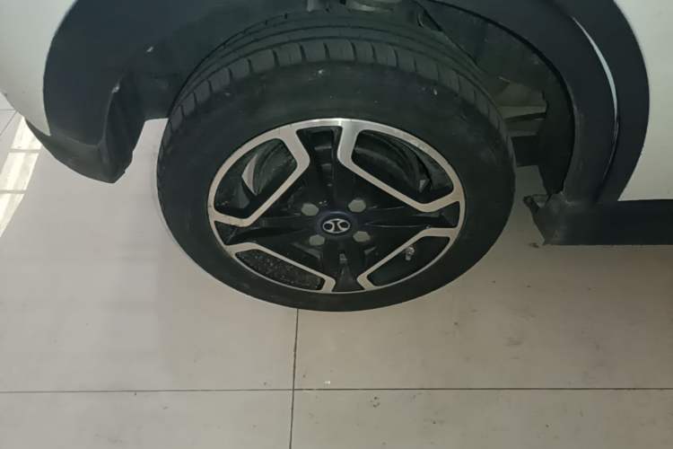 Used BAIC New Energy EC3 2019 Dynamic Edition Right Rear Wheel Hub