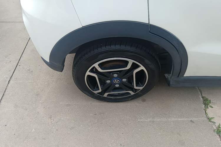 Used BAIC New Energy EC3 2019 Dynamic Edition Right Rear Wheel Hub