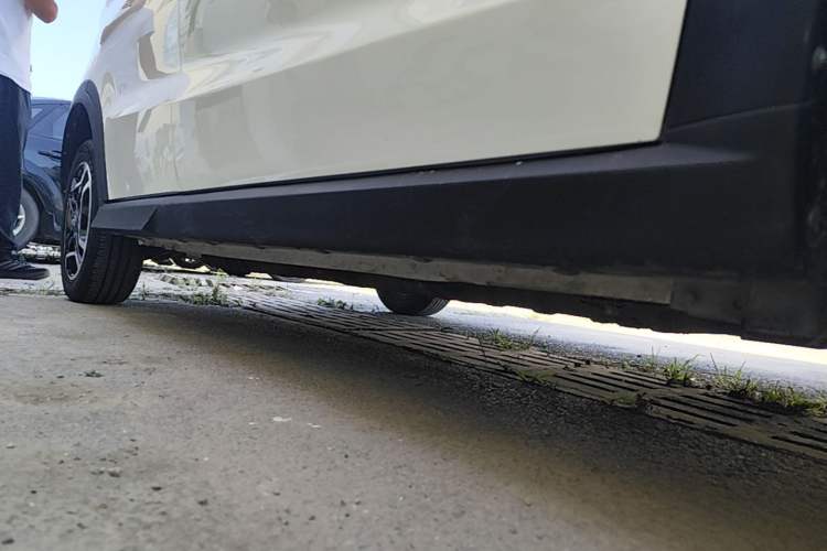 Used BAIC New Energy EC3 2019 Dynamic Edition Right Side Sill
