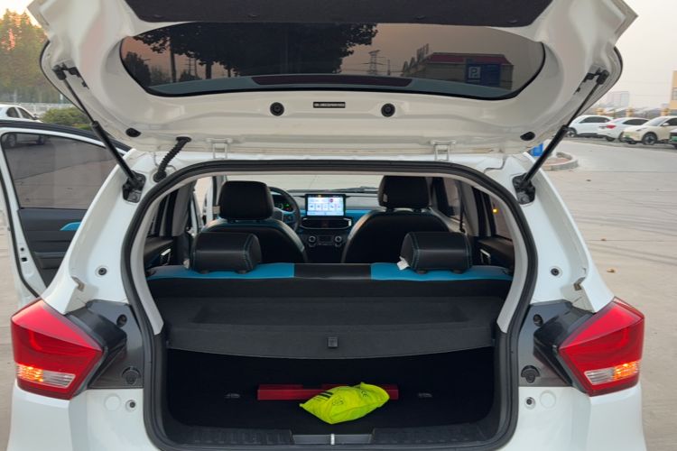 Used BAIC New Energy EC3 2019 Dynamic Edition Trunk