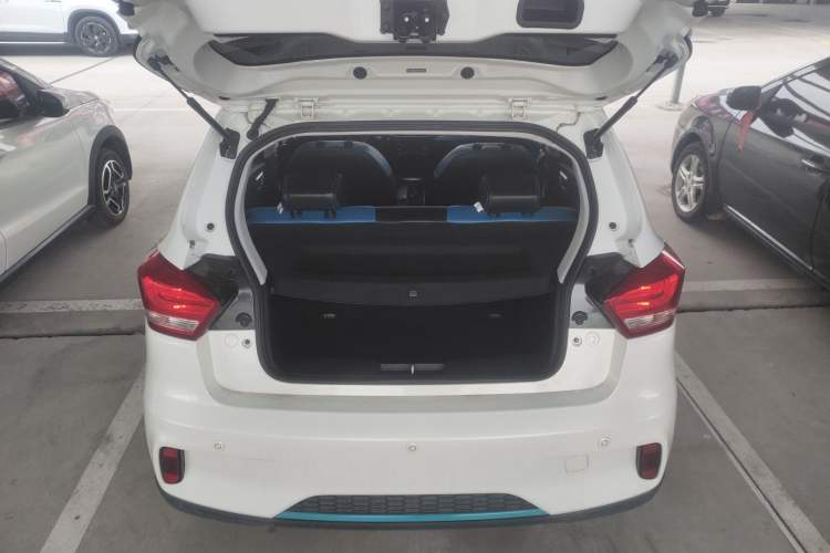 Used BAIC New Energy EC3 2019 Dynamic Edition Trunk