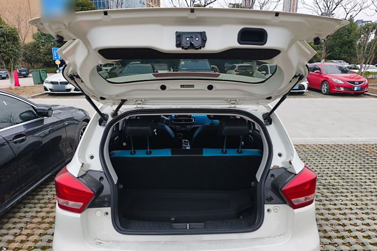 Used BAIC New Energy EC3 2019 Dynamic Edition Trunk
