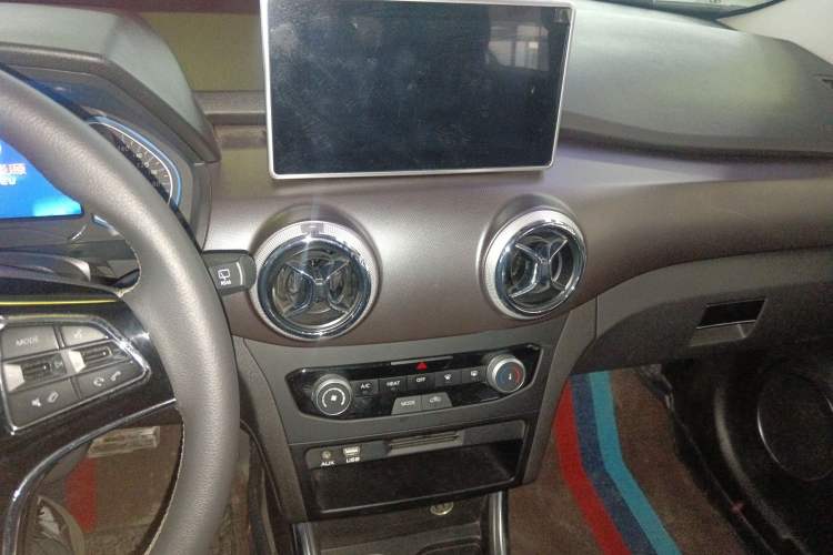 Used BAIC New Energy EC5 2019 New Style Edition Audio And AC Panel